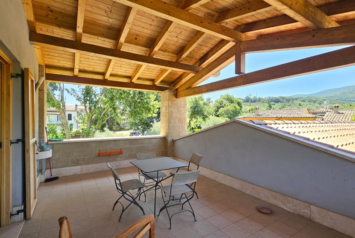 Terrazzo coperto
