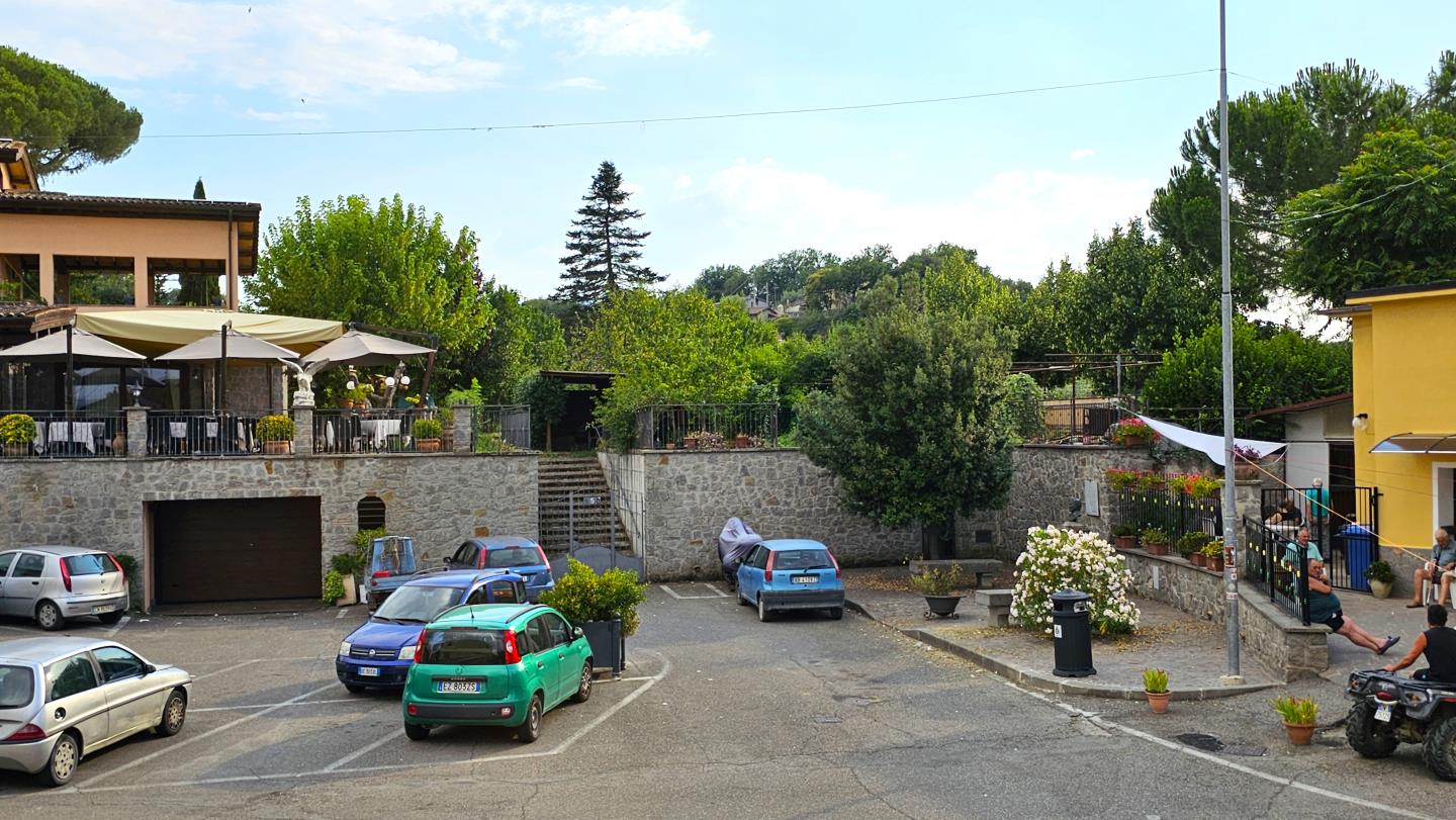 Vista su piazzetta