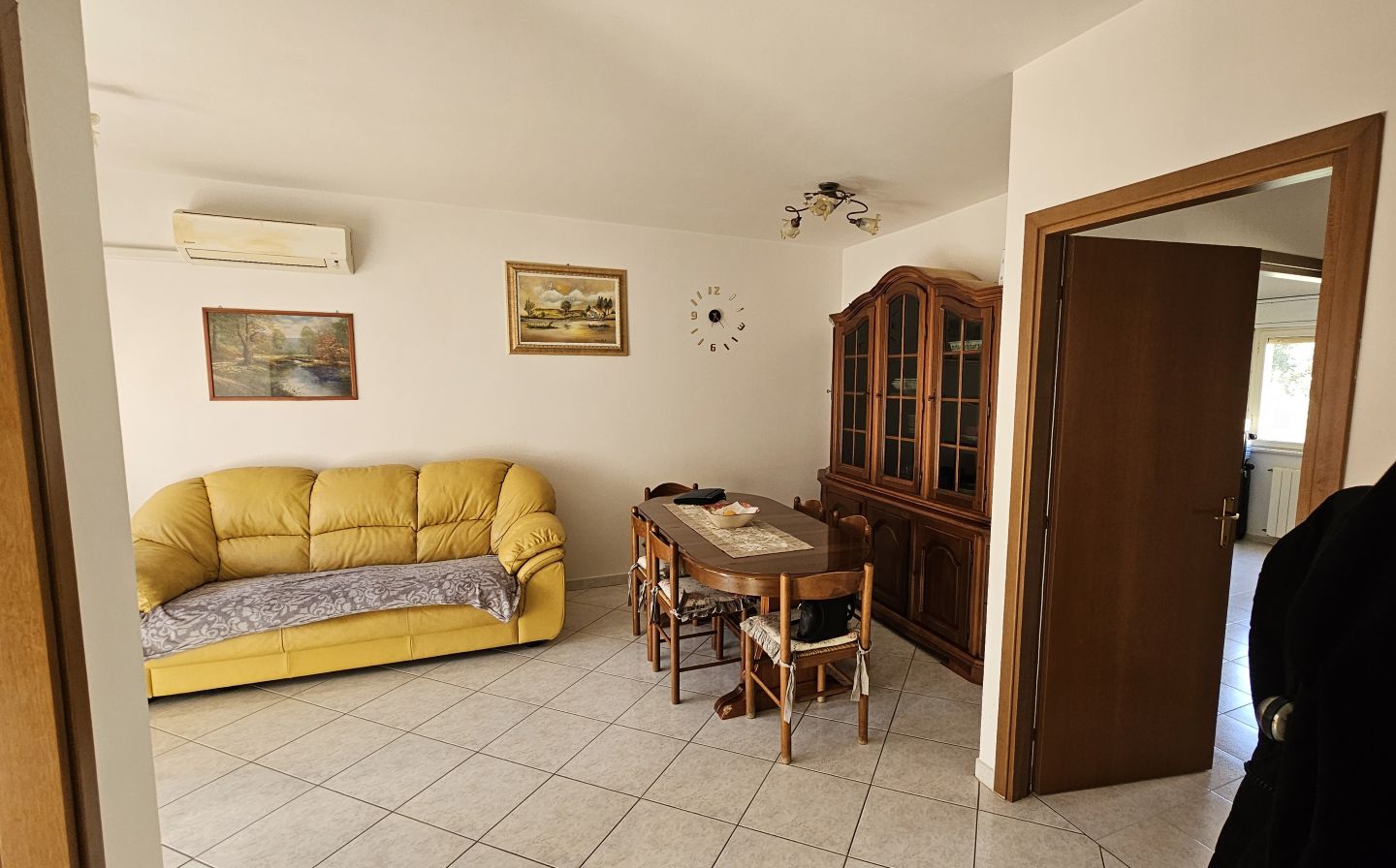 Rif. 1371 - APPARTAMENTO CON GARAGE