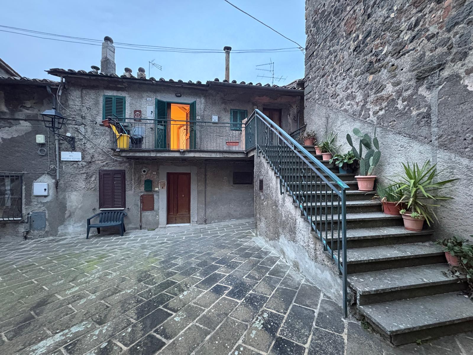 Rif. A659 - Appartamento arredato