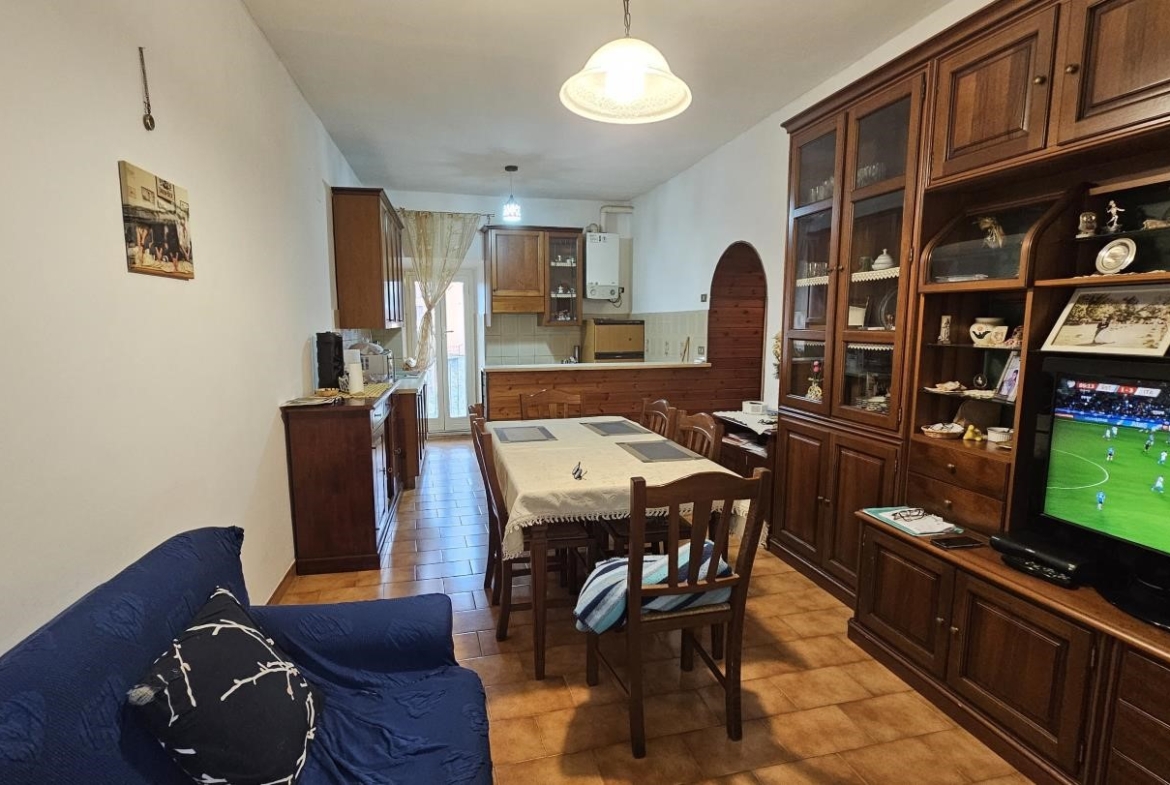 Soggiorno con angolo cottura