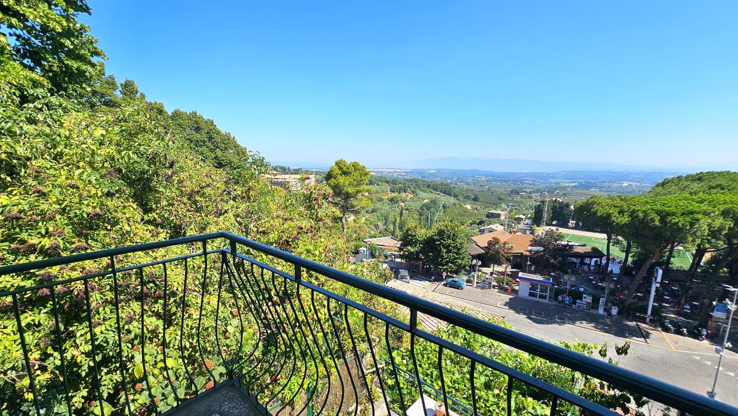Balcone camera