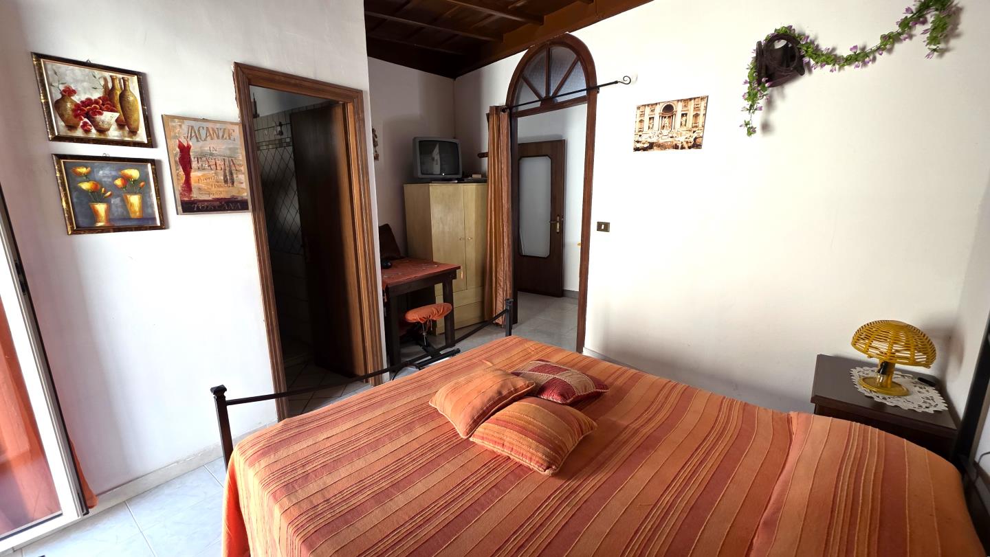 Camera da letto con bagno