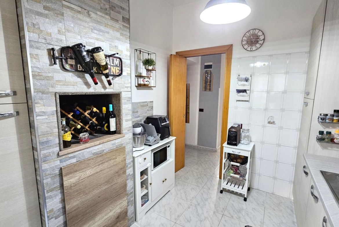 Cucina con camino