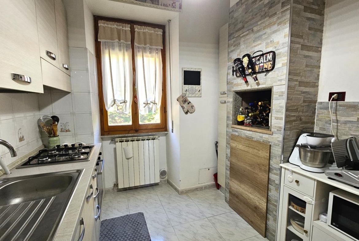 Cucina con camino